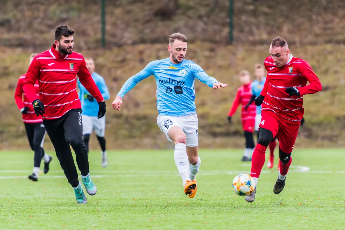 Zwycięstwa w sobotnich sparingach | Stomil - Znicz Biała Piska 3:1, Stomil - Huragan Morąg 2:1