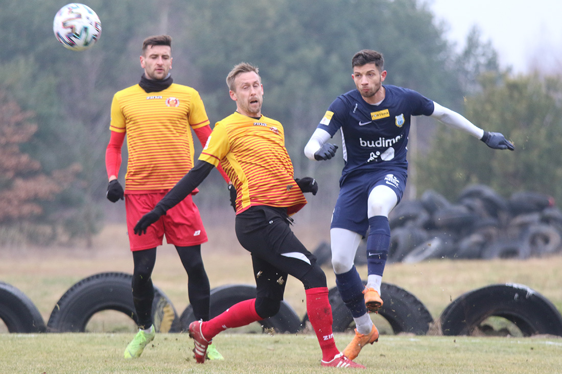 Przegrana na zakończenie zgrupowania | Znicz Pruszków - Stomil Olsztyn 1:0