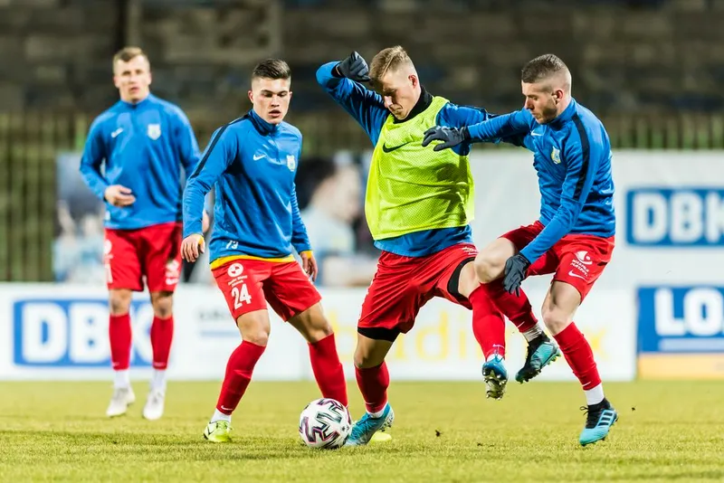 Pilka nozna. Sparing. Stomil Olsztyn - FK RFS Ryga. 21.02.2020