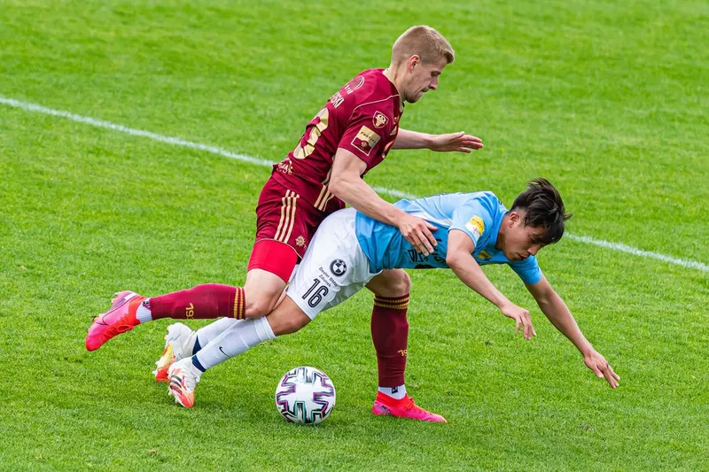 Pilka nozna. Fortuna I liga. Stomil Olsztyn - Chojniczanka Chojnice. 13.06.2020