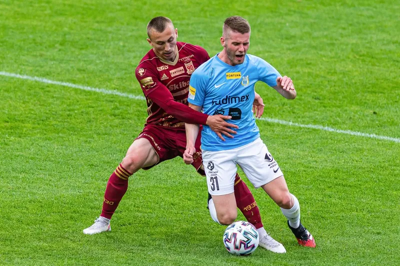 Pilka nozna. Fortuna I liga. Stomil Olsztyn - Chojniczanka Chojnice. 13.06.2020