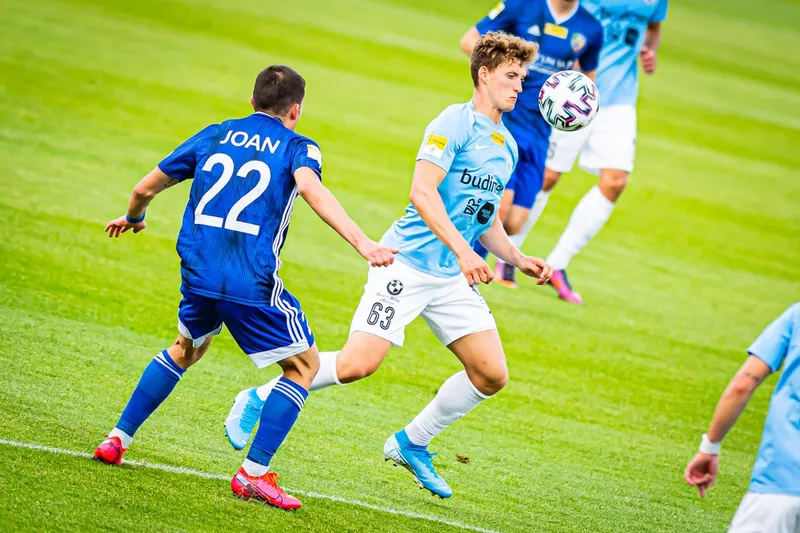 Pilka nozna. Fortuna I liga. Stomil Olsztyn - Miedz Legnica. 11.07.2020