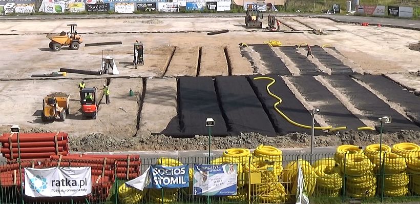 Wymiana murawy na stadionie OSiR