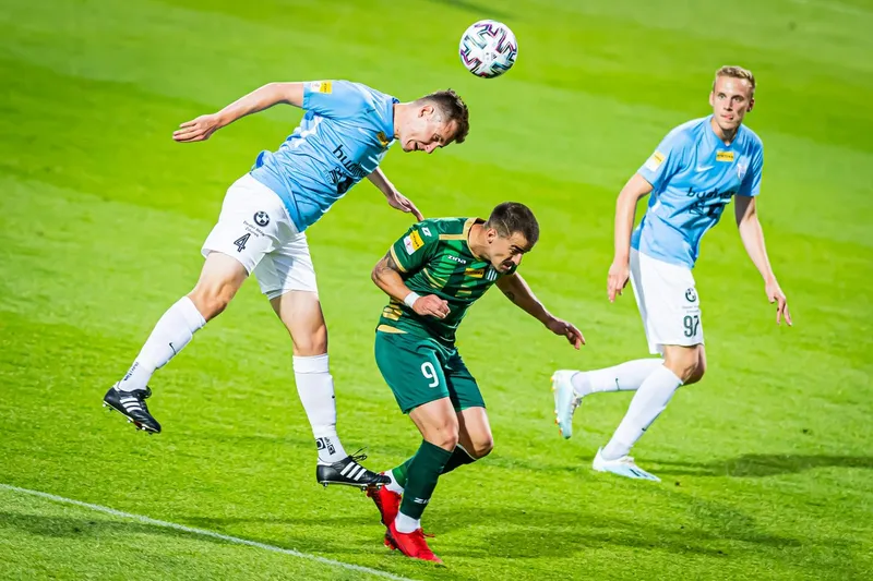 Pilka nozna. Fortuna I liga. Stomil Olsztyn - Olimpia Grudziadz. 02.07.2020