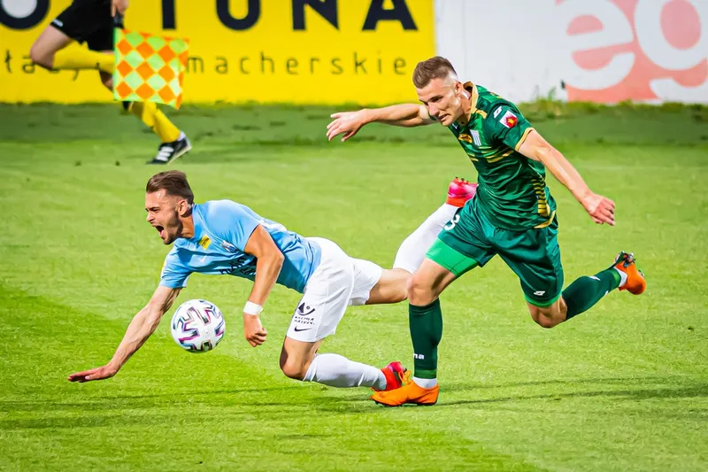 Pilka nozna. Fortuna I liga. Stomil Olsztyn - Olimpia Grudziadz. 02.07.2020
