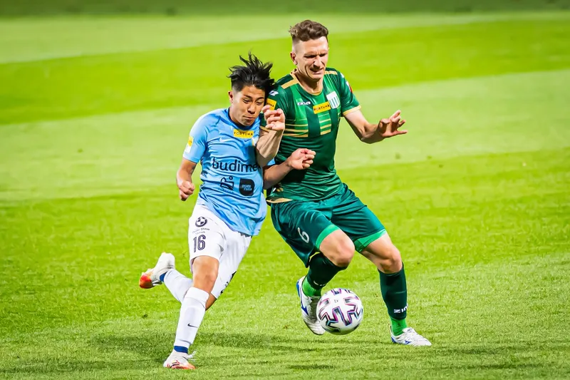 Pilka nozna. Fortuna I liga. Stomil Olsztyn - Olimpia Grudziadz. 02.07.2020