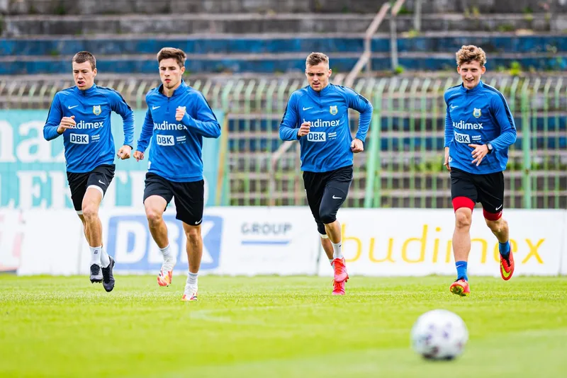 Pilka nozna. Fortuna I liga. Stomil Olsztyn. Trening. 08.07.2020