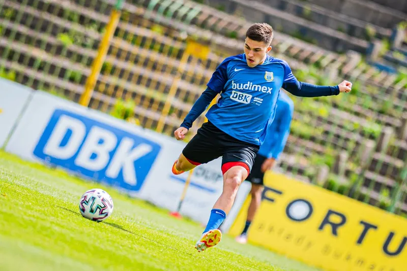 Pilka nozna. Fortuna I liga. Stomil Olsztyn. Trening. 08.07.2020