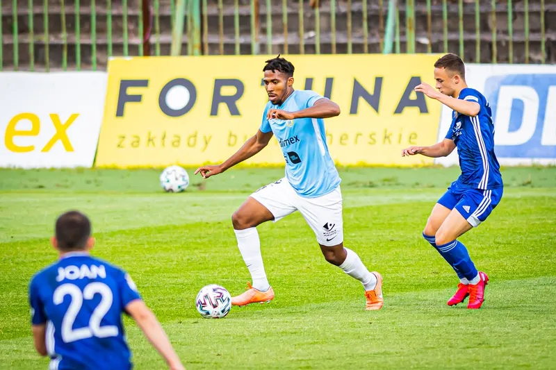 Pilka nozna. Fortuna I liga. Stomil Olsztyn - Miedz Legnica. 11.07.2020