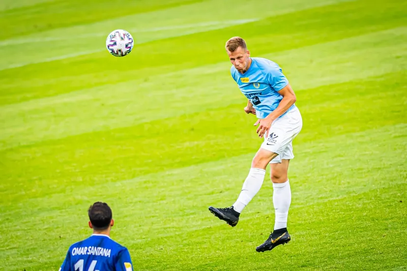 Pilka nozna. Fortuna I liga. Stomil Olsztyn - Miedz Legnica. 11.07.2020