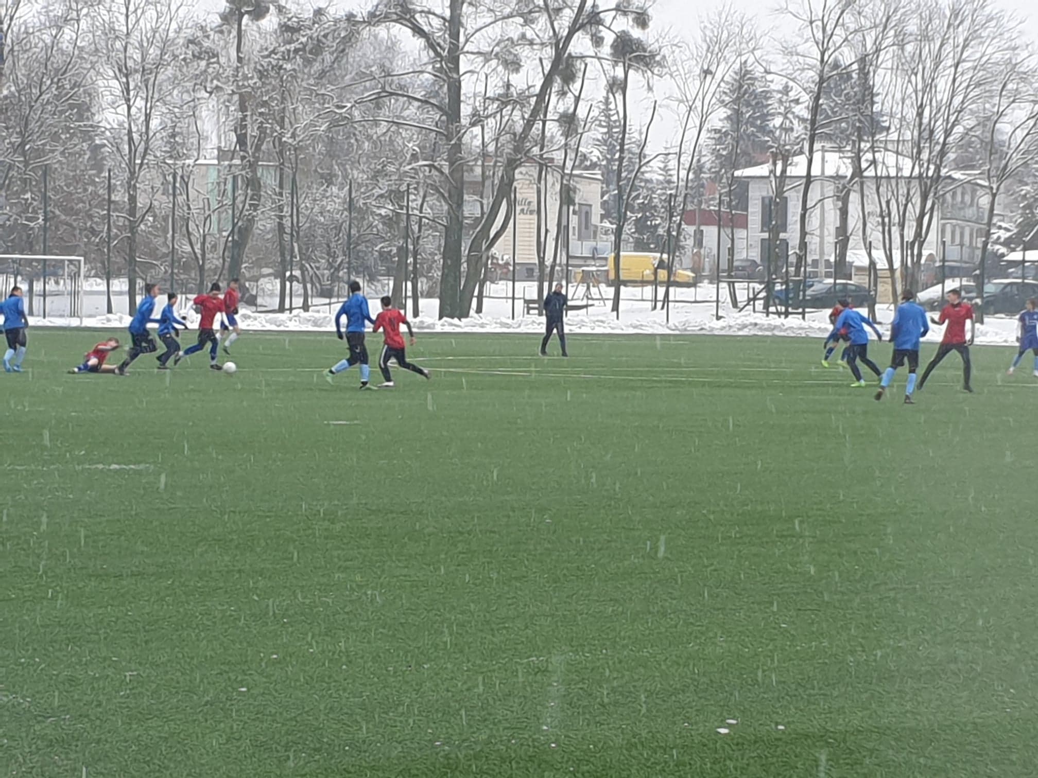 Zwycięstwo juniorów w pierwszym sparingu