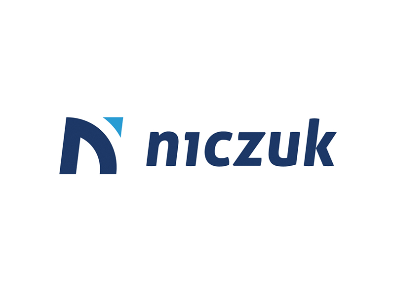 Niczuk potrójnym sponsorem
