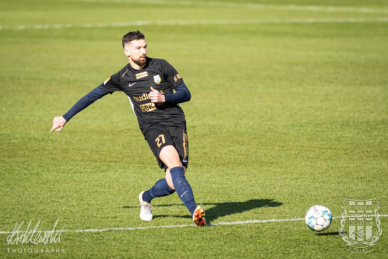 Pilka nozna. Fortuna I liga. Stomil Olsztyn - Korona Kielce. 28.04.2021