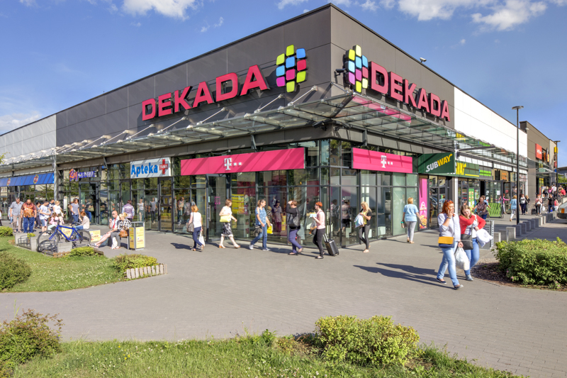 Centrum Handlowe „Dekada” sponsorem meczu z Koroną