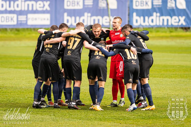 Pilka nozna. Fortuna I liga. Stomil Olsztyn - Chrobry Glogow. 08.05.2021