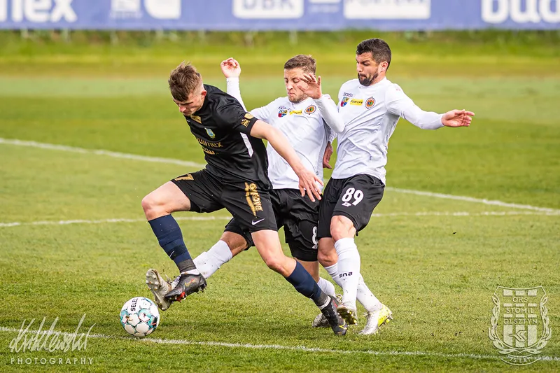 Pilka nozna. Fortuna I liga. Stomil Olsztyn - Chrobry Glogow. 08.05.2021