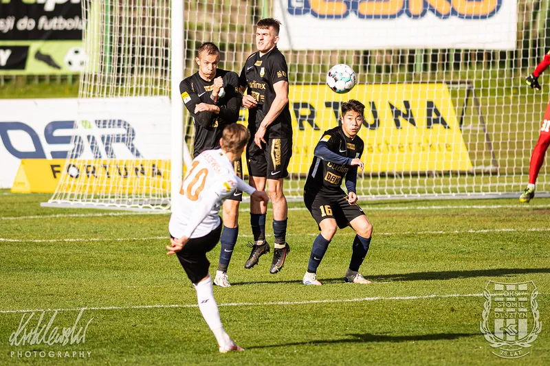 Pilka nozna. Fortuna I liga. Stomil Olsztyn - Chrobry Glogow. 08.05.2021