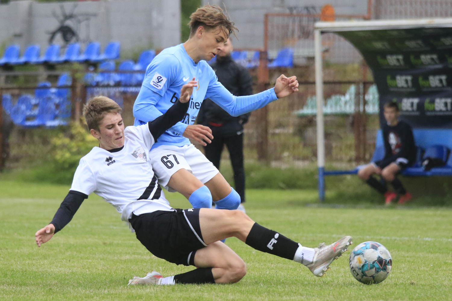 Juniorzy | Dwa zwycięstwa po dwóch kolejkach