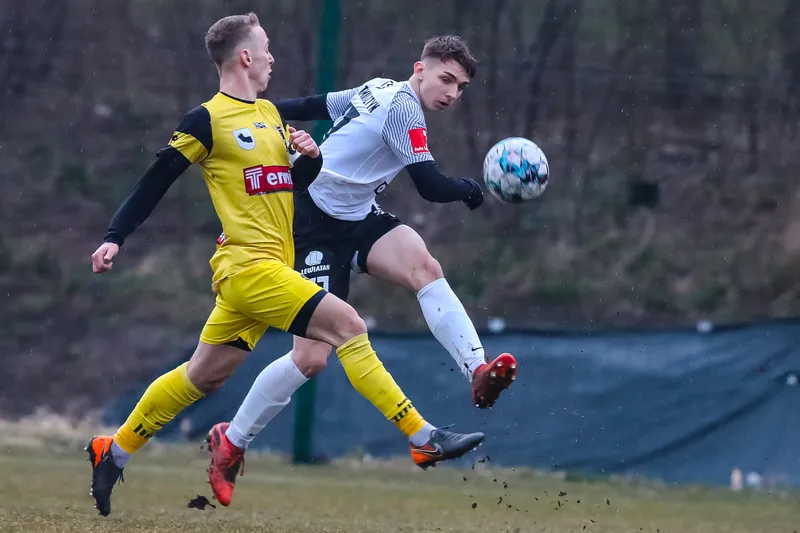 06.04.2022 Stomil II - Mrągowia (29)