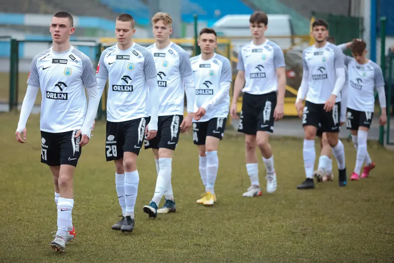 06.04.2022 Stomil II - Mrągowia (31)
