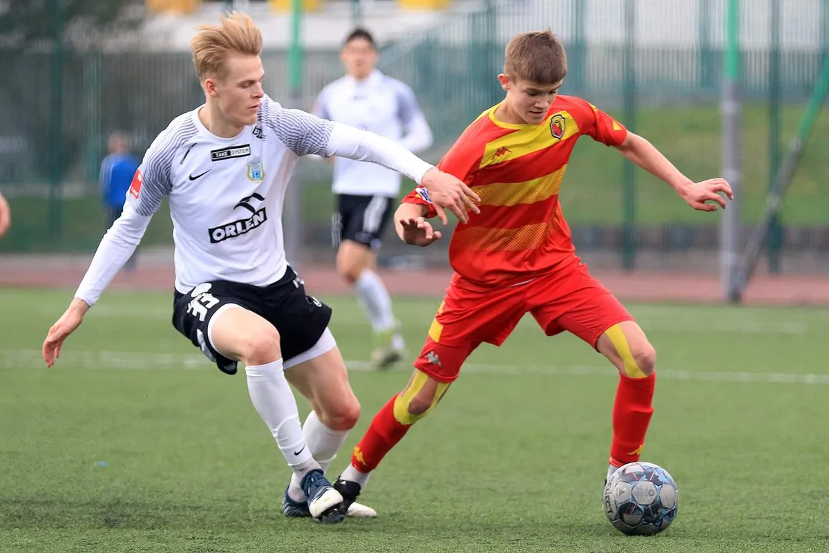 Liga Makroregionalna U19: Stomil - Jagiellonia 5:3