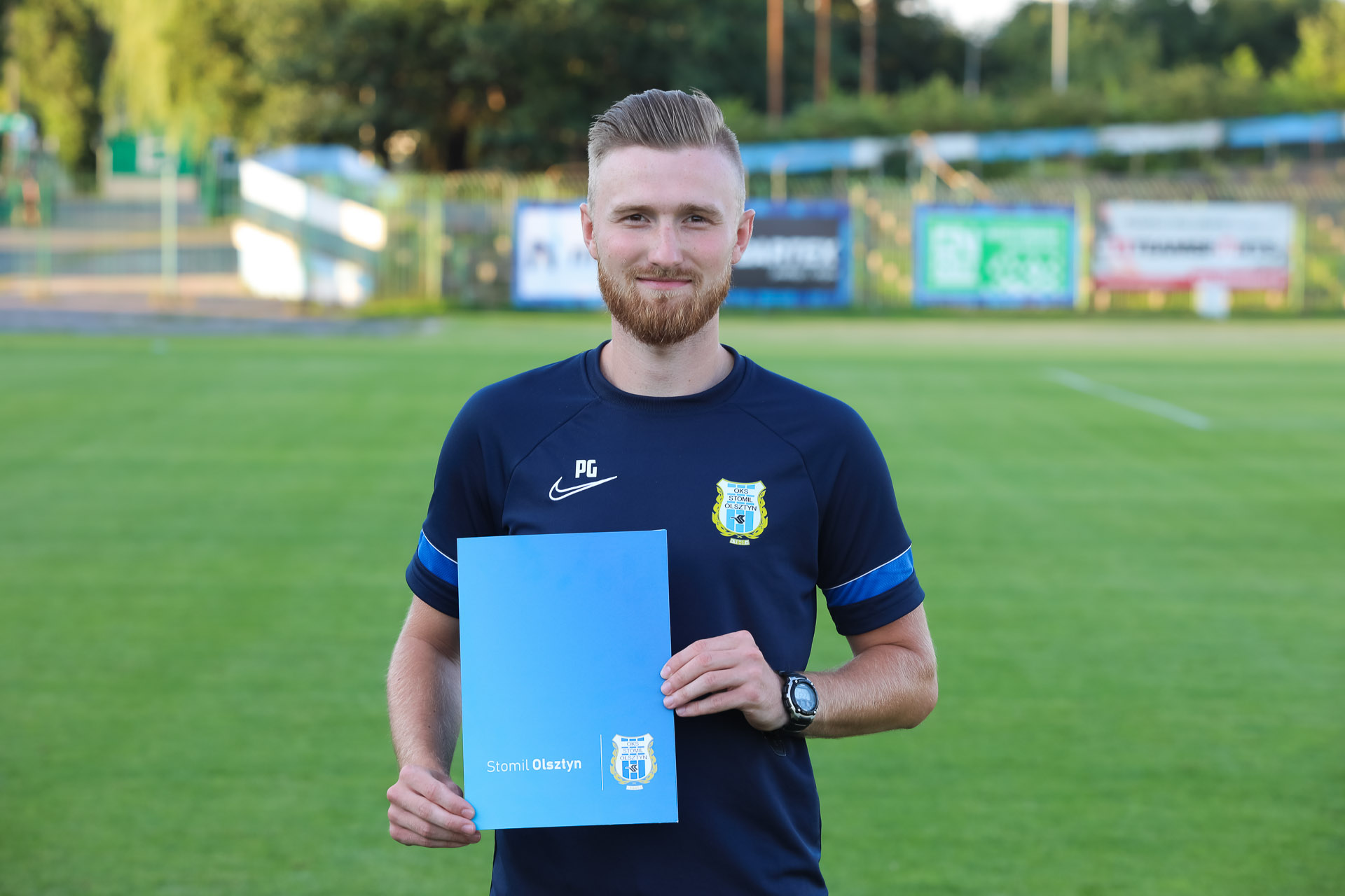Krystian Sobieraj w sztabie szkoleniowym pierwszego zespołu