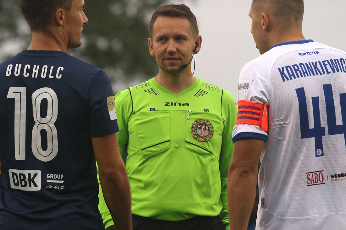 Łukasz Bednarek sędzią meczu z Chojniczanką