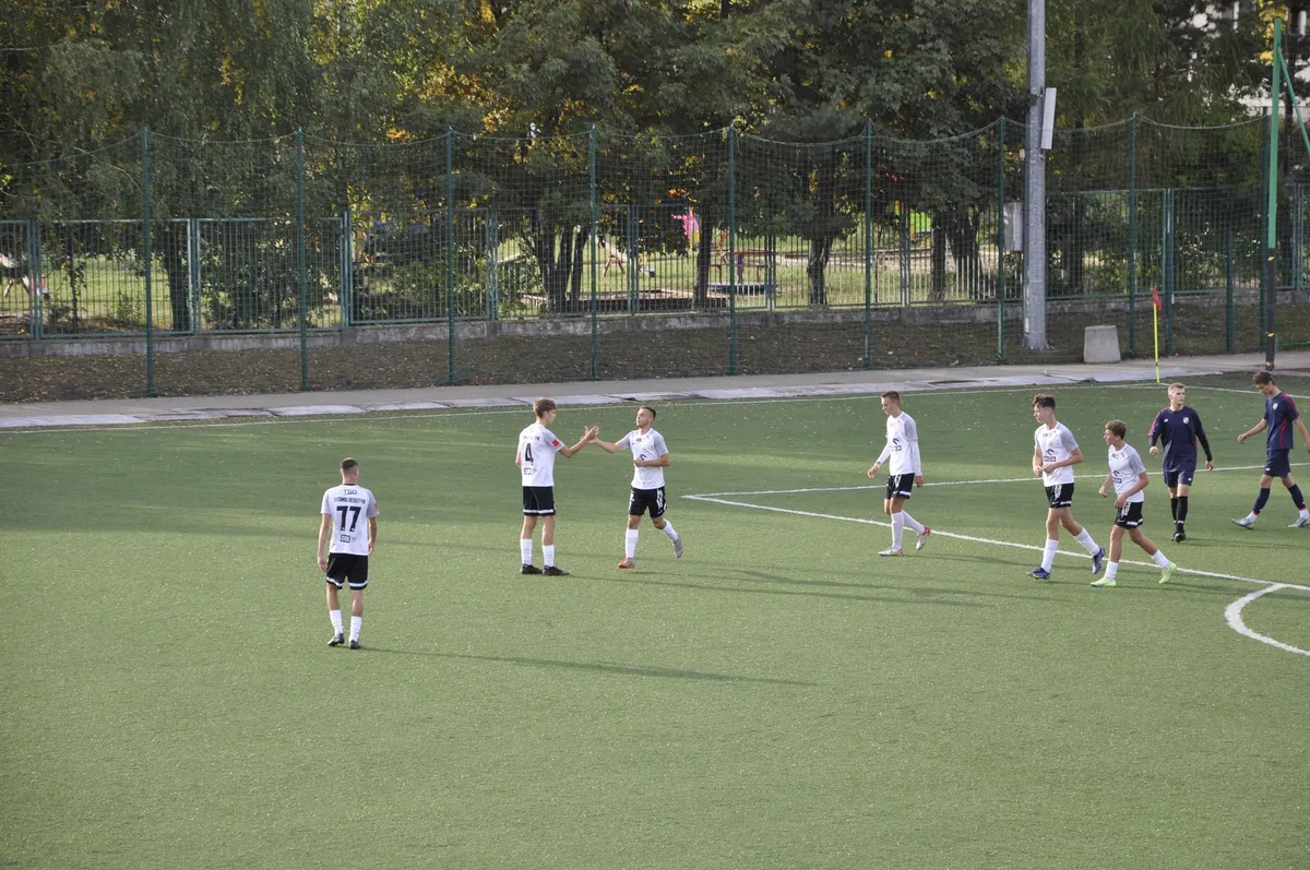 Wysoka wygrana juniorów!