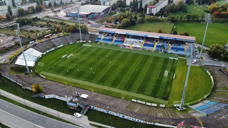 Stomil Olsztyn - Lech II Poznań (1)
