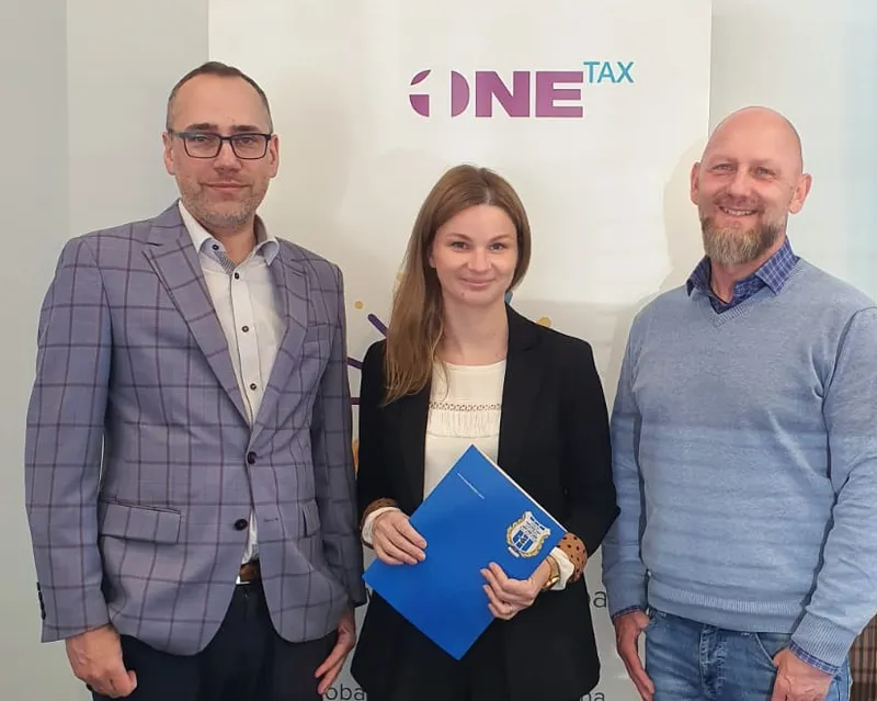 onetax f