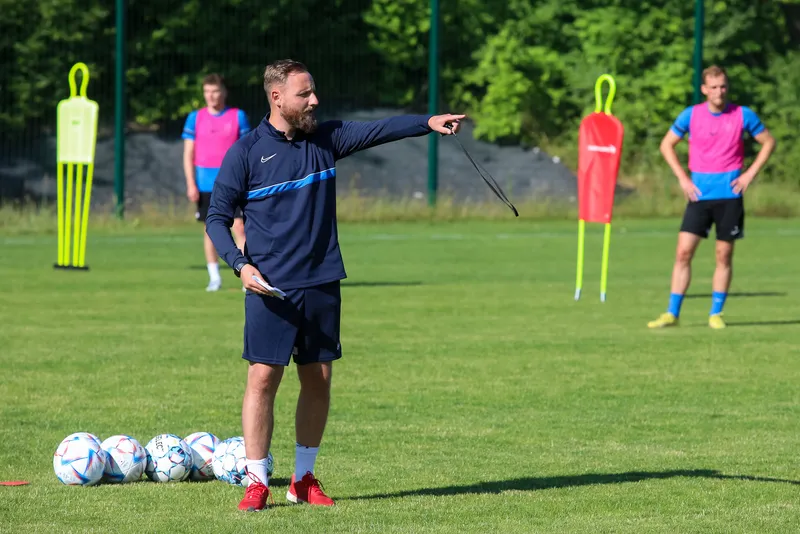 Stomil Olsztyn pierwszy trening 2023-24 (11)