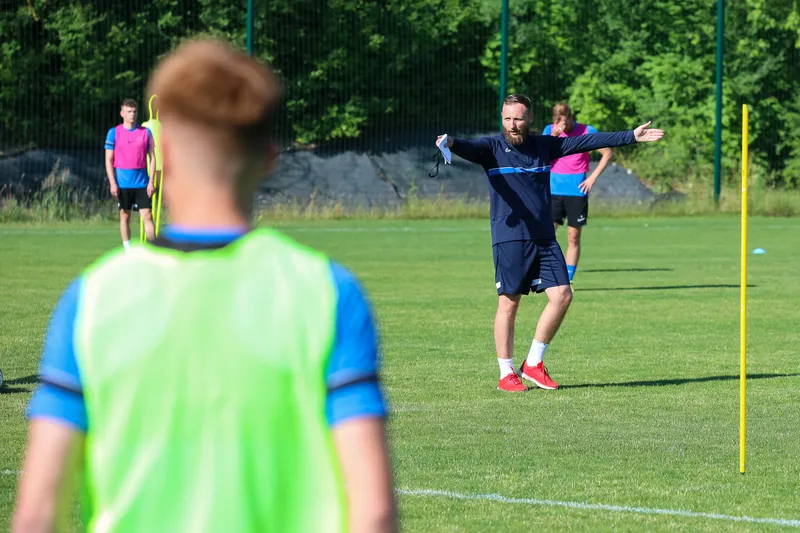 Stomil Olsztyn pierwszy trening 2023-24 (14)
