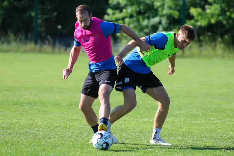 Stomil Olsztyn pierwszy trening 2023-24 (31)