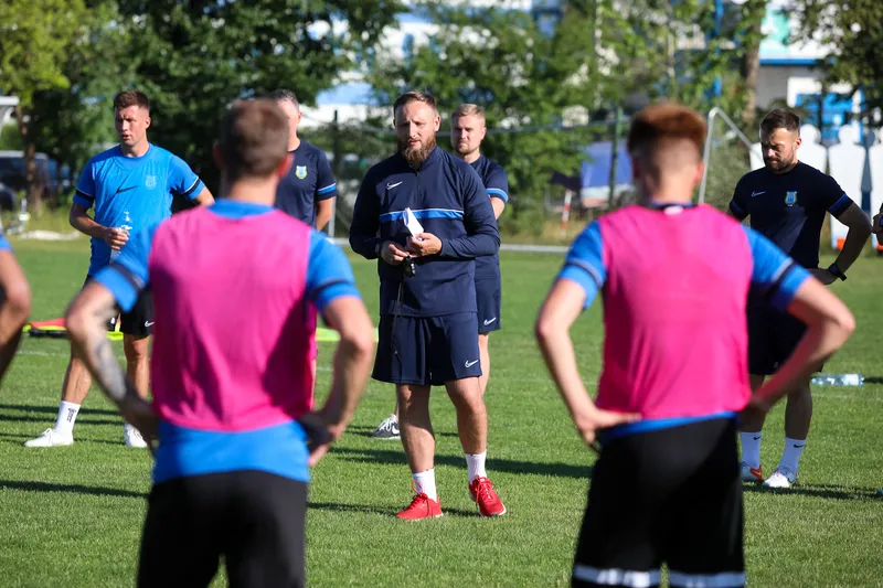 Stomil Olsztyn pierwszy trening 2023-24 (47)