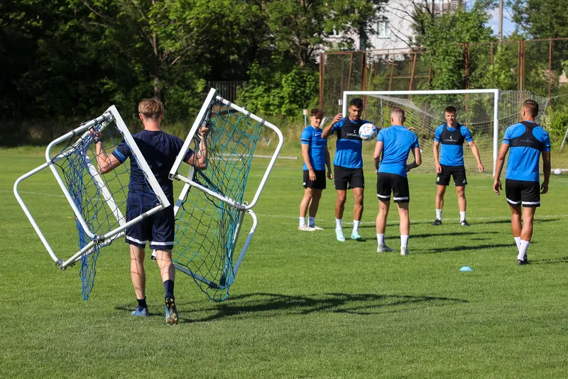 Stomil Olsztyn pierwszy trening 2023-24 (75)