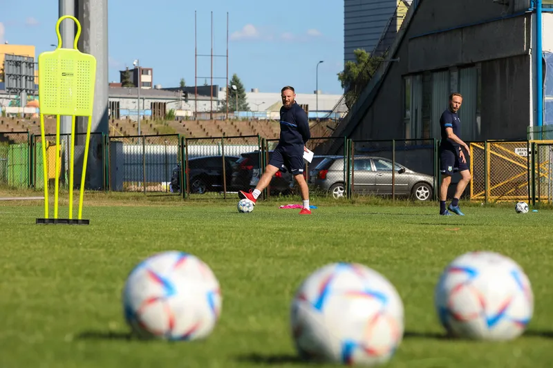 Stomil Olsztyn pierwszy trening 2023-24 (81)