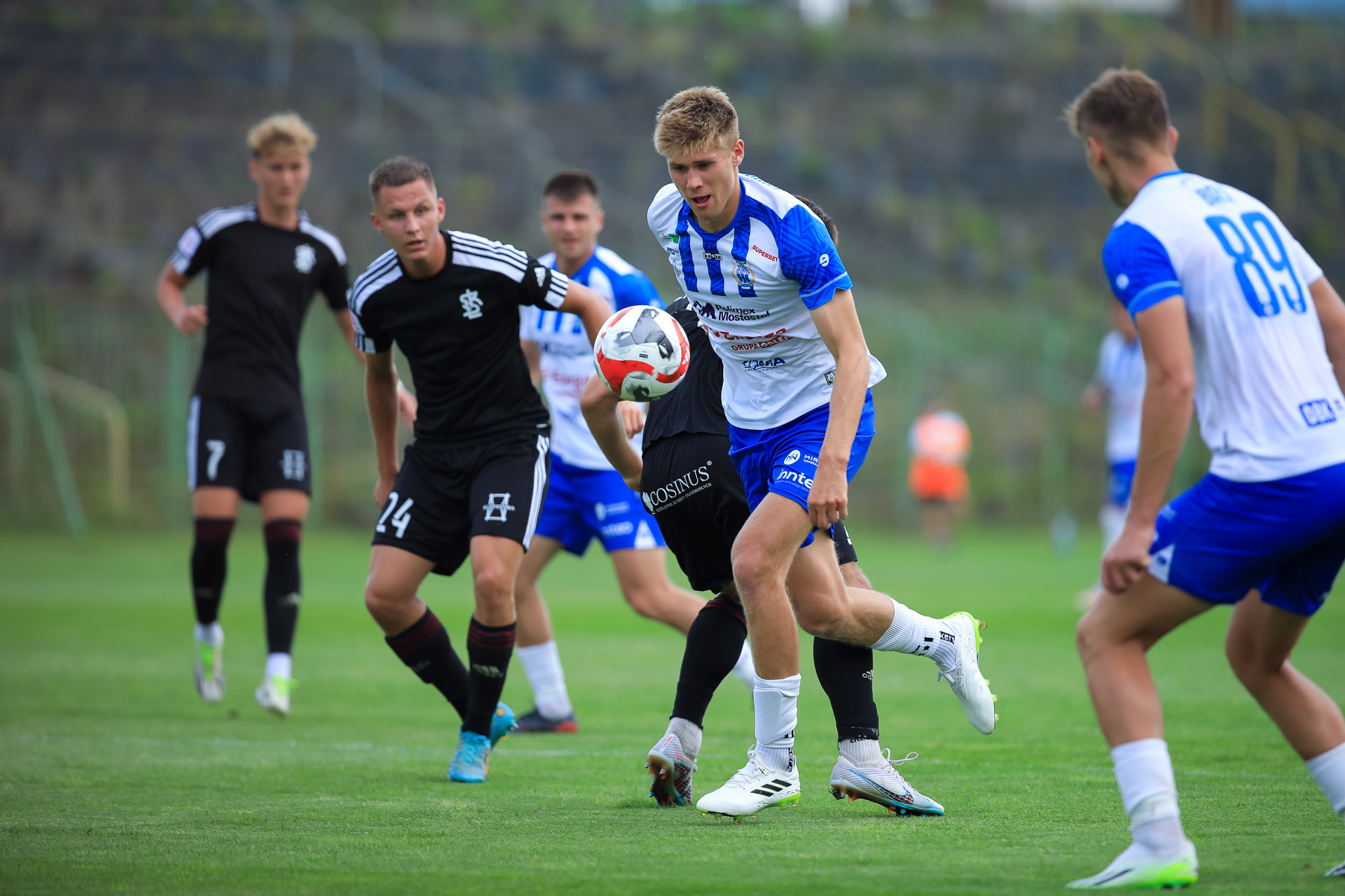 Czas wrócić na właściwe tory! Zapowiedź meczu: Stal Stalowa Wola – Stomil Olsztyn.