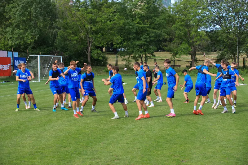Pierwszy trening Janusz Bucholc (3)