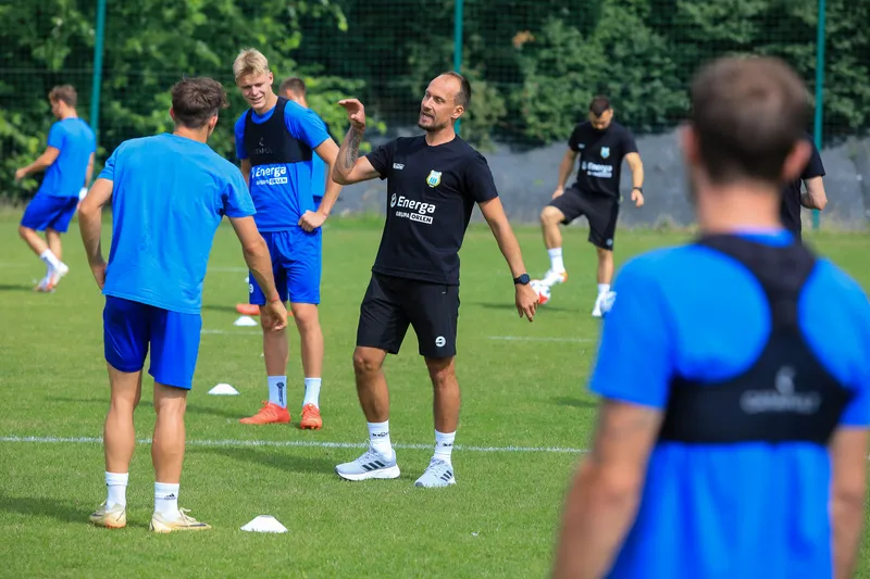 Pierwszy trening Janusz Bucholc (16)