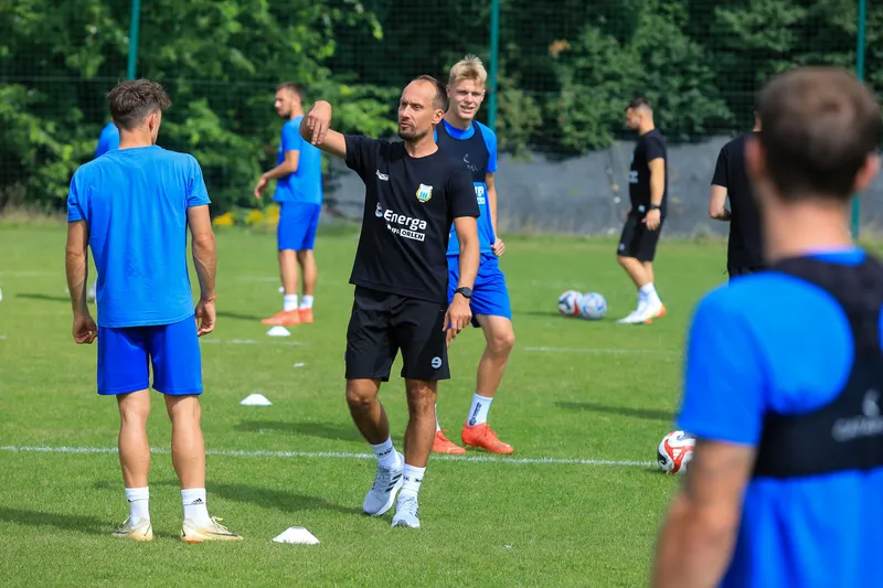 Pierwszy trening Janusz Bucholc (17)