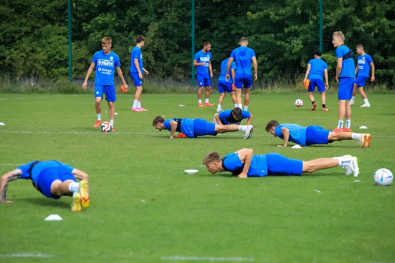 Pierwszy trening Janusz Bucholc (19)