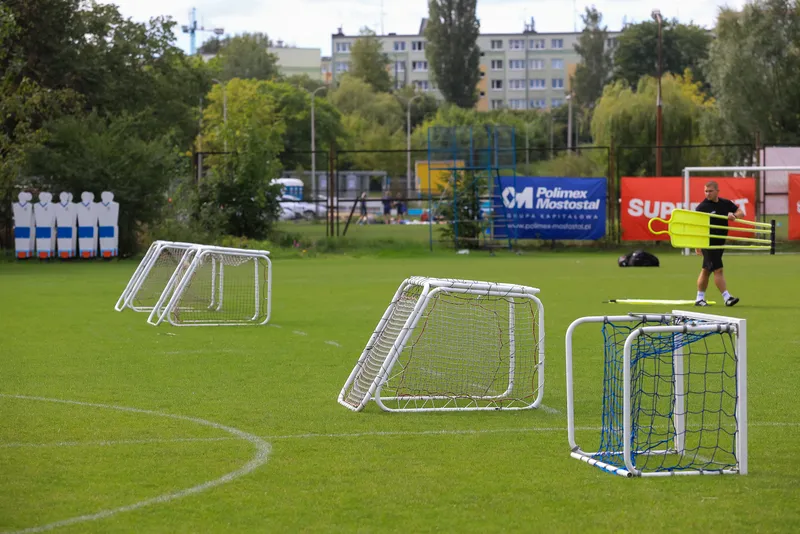 Pierwszy trening Janusz Bucholc (39)