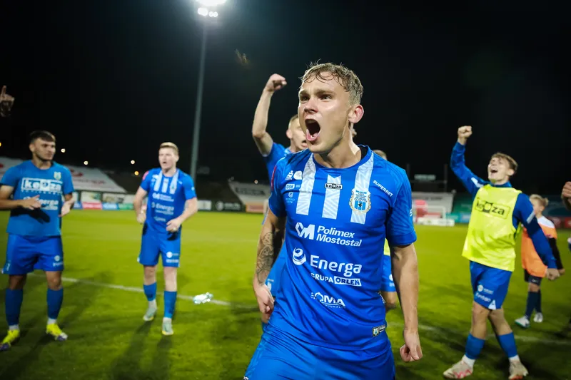 Stomil Olsztyn - Sandecja Nowy Sącz (79)