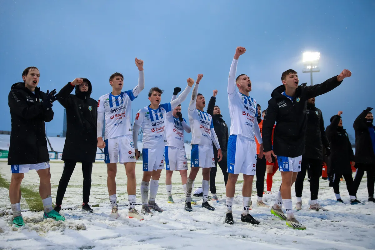 Stomil trzy punkty ma! Fotorelacja z meczu z GKS-em Jastrzębie