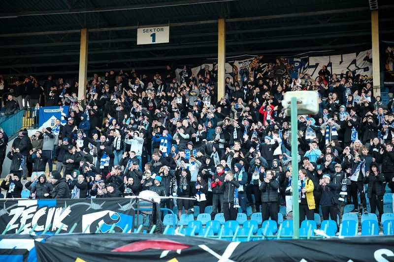 Stomil - Stal Stalowa Wola (45)