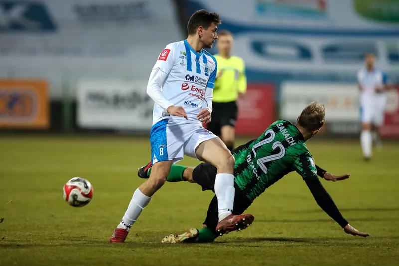 Stomil - Stal Stalowa Wola (83)