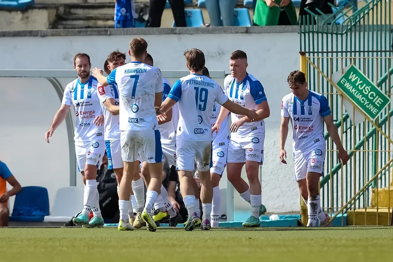 Stomil Olsztyn - Hutnik (1)