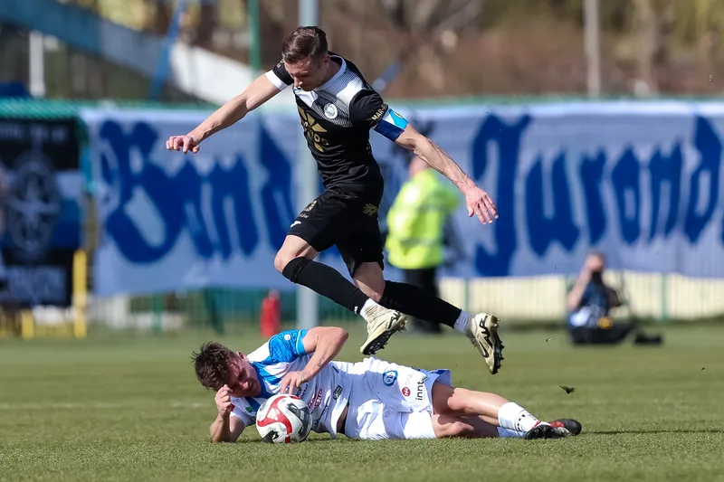 Stomil Olsztyn - Hutnik (48)