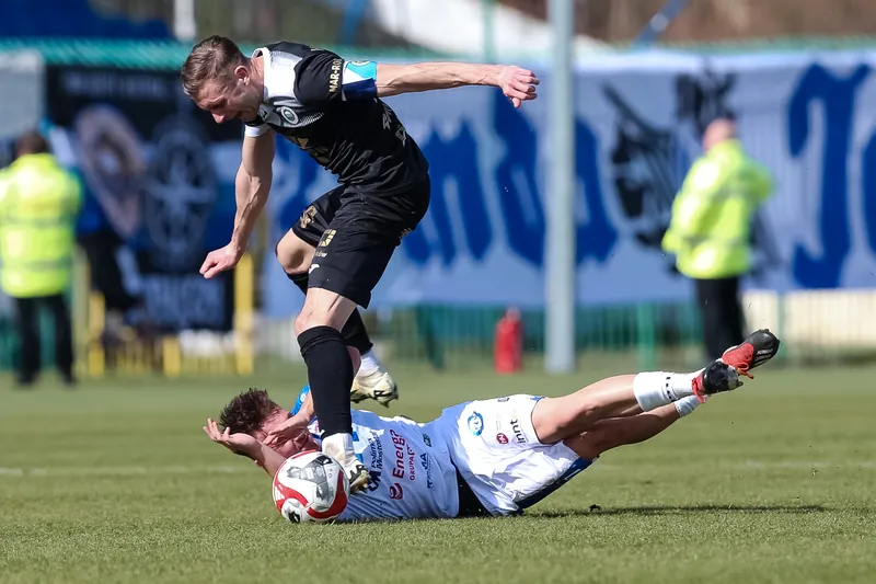 Stomil Olsztyn - Hutnik (49)