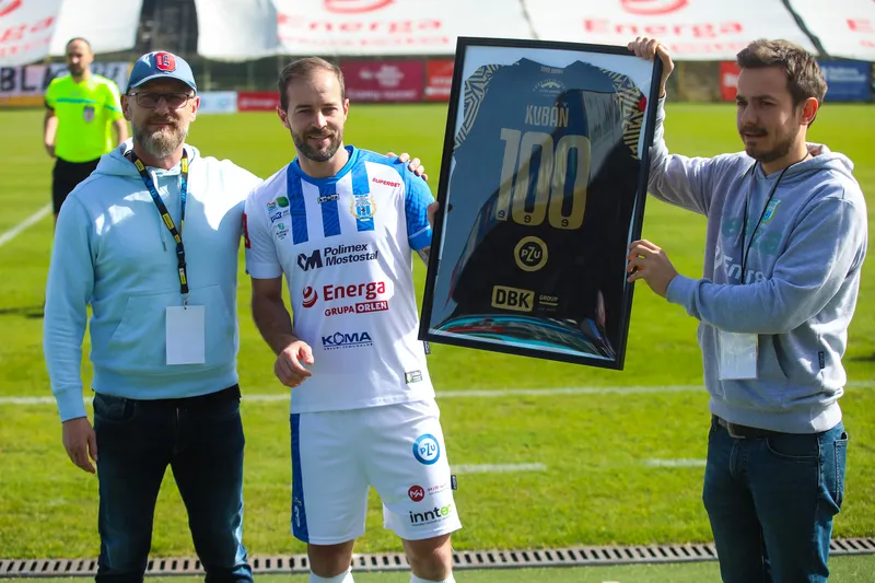 Stomil Olsztyn - Hutnik (102)